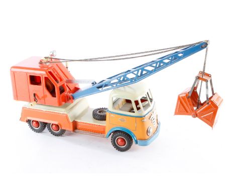 Gama Kran-LKW, Blech/Kunststoff, Friktion, LS und Alterungsspuren, Z 3