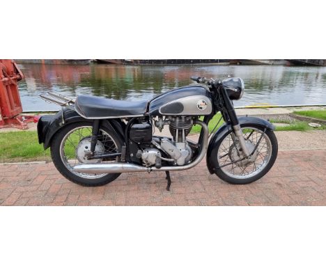 1959 Norton ES2, 490cc. Registration umber TSJ 877 (non transferrable). Frame number R13 84659. Engine number 101817 (1962).A