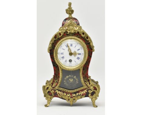 Japy Freres, France - A French continental 19th century tortoiseshell and brass boulle mantel clock. The clock having a brass