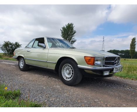 1983 Mercedes Benz 380 SL R107, 3839cc. Registration number TDA 404Y. Chassis number 107 04522024643. Engine number 116962201