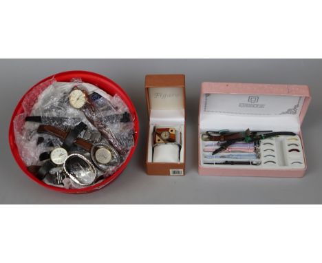 30 plus wristwatches, including Sekonda, Accurist, Rotary, Timex, Lorus, and others A/F 