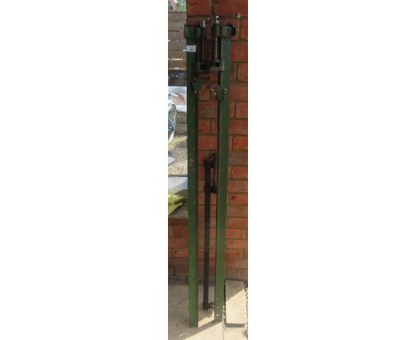 3 sash clamps 