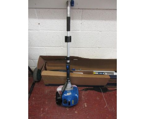 Hyundai multi garden tool 