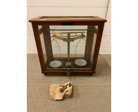 An Oak cased set of scientific scales by L.Oertling Ltd. 
