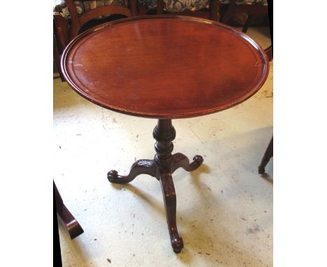 LAMP TABLE, early 20th century Georgian revival mahogany with circular top on carved triform base, 46cm x 62cm H. (old repair