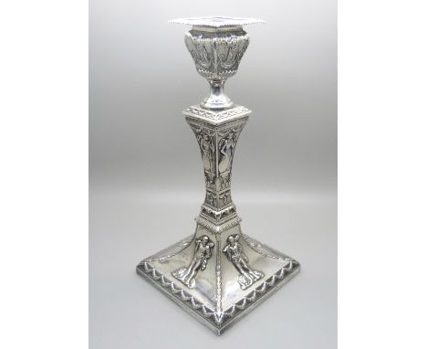 A silver William Comyns candlestick, London 1892, 24cm 