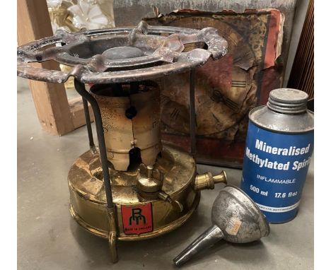 A Primus stove &amp; Primus lamp