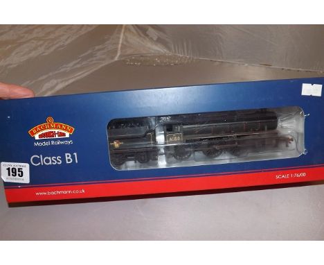 BACHMANN BRANCH LINE CLASS B1 61180 BR BLACK LATE CREST(WEATHERED) BOXED
