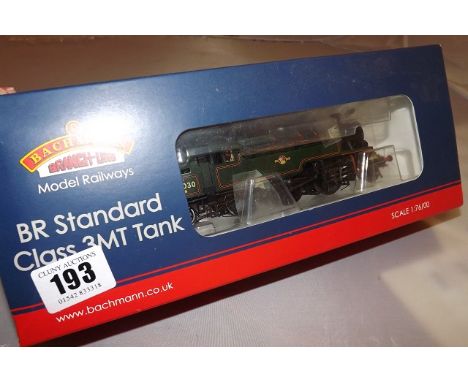BACHMANN BRANCH LINE LOCOMOTIVE BR STANDARD CLASS 3 MT TANK  82030 BR LINED GREEN LATE CREST BOXED