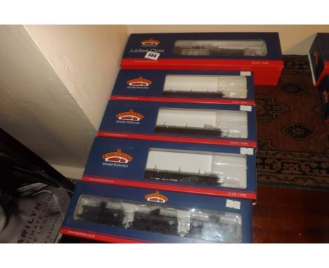 BACHMANN,  JUBILEE CLASS 45659 "DRAKE" BR GREEN LATE CREST , 3 BOGIE BOLSTER WAGON BR GREY , &amp; (SET OF 3) 14 TON TANK WAG