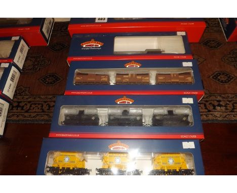 BACHMANN CLASS V2 4771"GREEN ARROW " LINER DONCASTER GREEN, &amp; BOGIE WELL WAGON BR GREY,(SETOF 3) 14 TON TANK WAGONS "ESSO