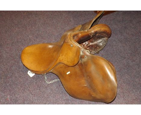 LEATHER HORSE SADDLE " MICHAEL J KNOUD HUNTING &amp; POLO SADDLES MADISON AVE NEW YORK"