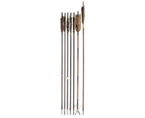 A JAPANESE ARROW WITH FORKED HEAD AND SIX FURTHER ARROWS, EDO PERIOD, 19TH CENTURY; the first with forked iron head, on its l