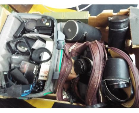 Photographic Equipment - a quantity of predominantly vintage cameras to include a Chinon CS, Prinz Jupiter 277C computer flas