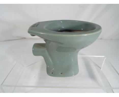 A good mixed lot to include a Royal Doulton toilet, a ceramic advertising mustard pot (Colman's) a Parker fountain pen, three