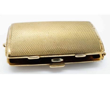 Early 20th c 9ct gold ladies cigarette/cosmetic case with engine turn relief and makers mark to interior Goldsmiths & Silvers