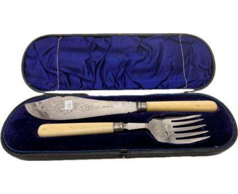 Sheffield silver fish knife and fork with bone handles within fitted case
