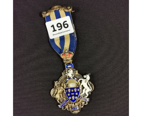 ANTIQUE WHITE METAL &amp; ENAMEL MEDAL