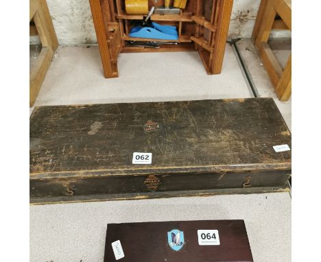 1920'S VINTAGE TOOL BOX &amp; TOOLS
