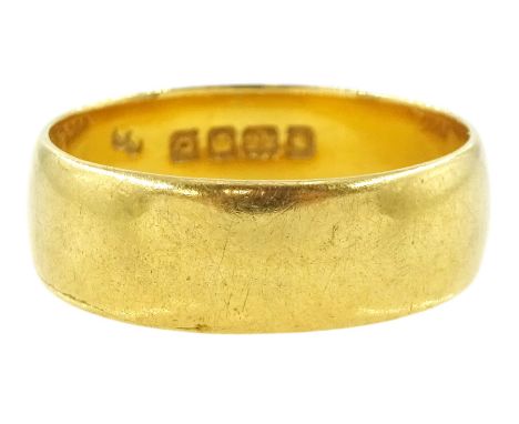 Early 20th century 22ct gold wedding band, London 1919Condition Report:Approx 5gm, size M, depth = 6mm