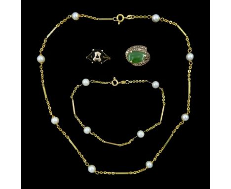9ct gold jewellery including pearl necklace, with matching bracelet, jade and marcasite ring and an early 20th century black 