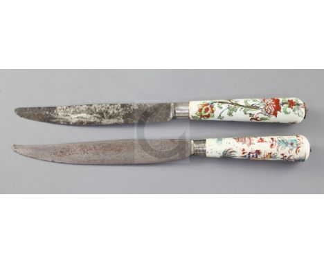 Two Mennecy Kakiemon style porcelain handled knives, c.1740-60, the first of octagonal section painted with a Chinese figure 