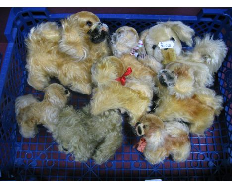 A Selection of "Steiff" Miniature Dogs, of various Sizes. (8) 