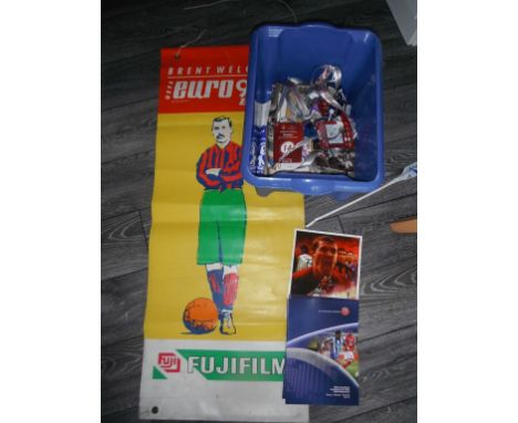 Sport Memorabilia: A collection of programmes, UEFA brochures, voting sheets + Champion League draws, plus sports personality