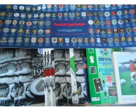 Football Memorabilia Box: Includes Esso FA Cup coin collection, Esso club badges, Cleveland busts, Esso player discs, Typhoo 