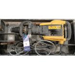DeWalt D25899 GB 230v Electric Breaker