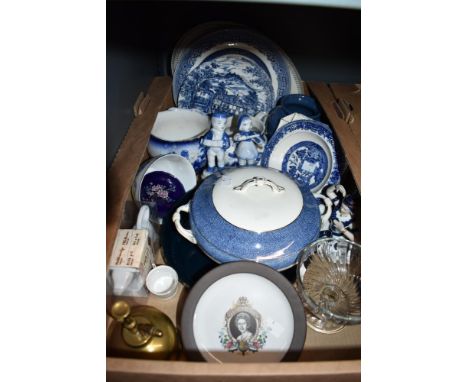 A selection of items in two cartons including a Royal Albert Cottage Garden Year-Autumn display plate, a Border Fine Arts Jam