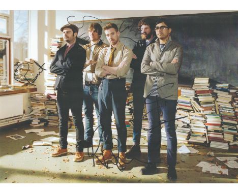 Kaiser Chiefs multisigned 16x12 colour photo includes all five band members signatures Ricky Wilson, Andrew White, Simon Rix,