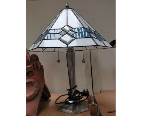 A modern Tiffany style table lamp 