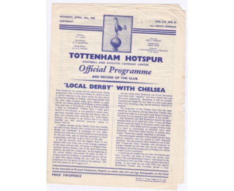 Tottenham Hotspur v Chelsea 1960 April 18th scores in pen horizontal crease 