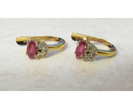 18ct gold pink ruby and diamond earrings total weight 2.1 g
