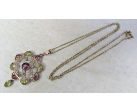 9ct gold seed pearl, amethyst & peridot pendant (Suffragette colours/interest) (3.1 g) on a 14ct gold chain (2.3 g)