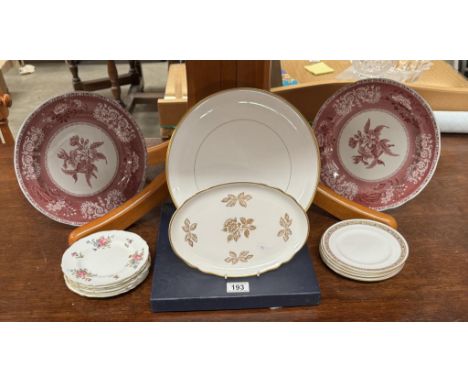 A boxed Minton cake plate &amp; A quantity of other plates including Spode, Wedgwood, Royal Worcester etc