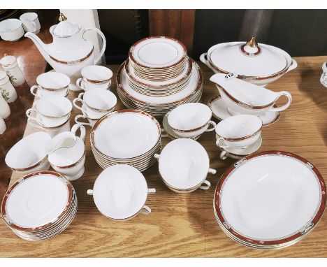 A very extensive Royal Doulton Sandon pattern dinner service, some seconds.