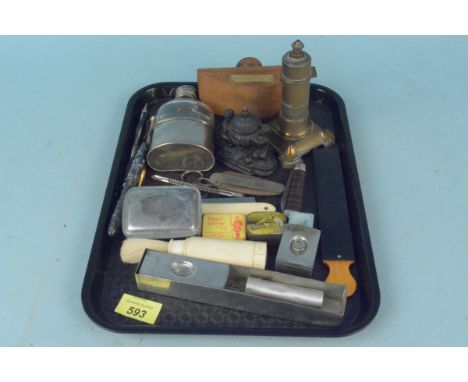 Items of interest including an ink roller made from the teak of Admiral Jellicoe's Iron Duke WWI, a 14ct nib ink pen (lid as 