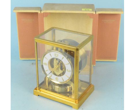 Jaeger LeCoutre Atmos clock, brass case in original wood Jaeger box (runs but needs attention)