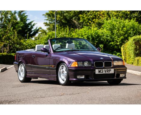 An absolute 'head turner' in Daytona Violet with just one former registered keeper and less than 19,000 miles from new. A des