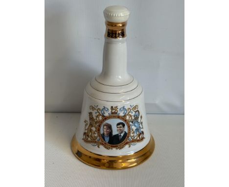 Wade Bells whisky - full 