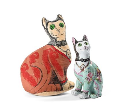 IN THE MANNER OF EMILE GALLÉ A FAÏENCE MODEL OF A CAT; 20TH CENTURY Ceramic, glazed and painted with flowers, a portrait pend