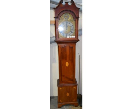 Good Edwardian mahogany 8 hour 3 train long case clock in George III style, the brass arch dial With silvered chapter ring si