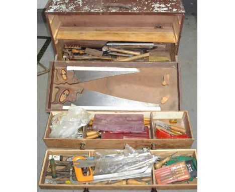 Well filled painted pine tool box with a large quantity of vintage wood working tools  including chisels, saws etc.