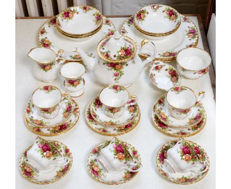 A Royal Albert Old Country Roses pattern tea service, printed mark  Good condition and first quality. Please note not every p