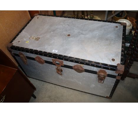 A travelling trunk 