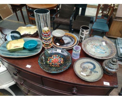 Selection of vintage studio pottery includes Quimper etc 