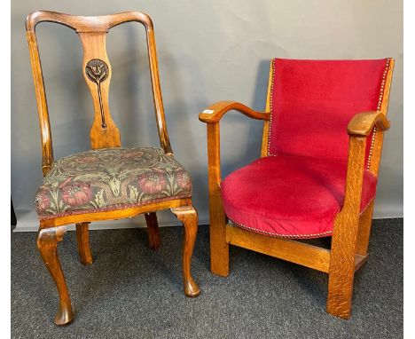 A Lot of two Arts and crafts era chairs, light Oak frames 