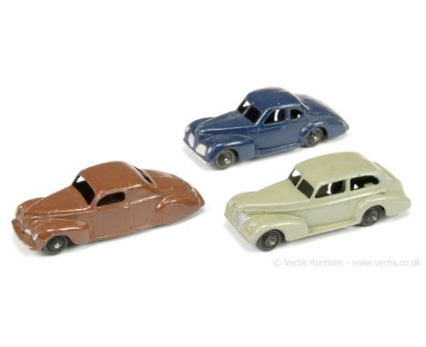 Dinky 39 Series a group to include; 39b Oldsmobile - grey, black ridged hubs; 39c Lincoln Zephyr - brown, black ridged hubs &